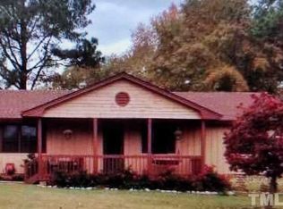 4420 River Down Dr, Raleigh, NC 27603