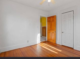 147 Warwick St Floor 1, Woonsocket, RI 02895