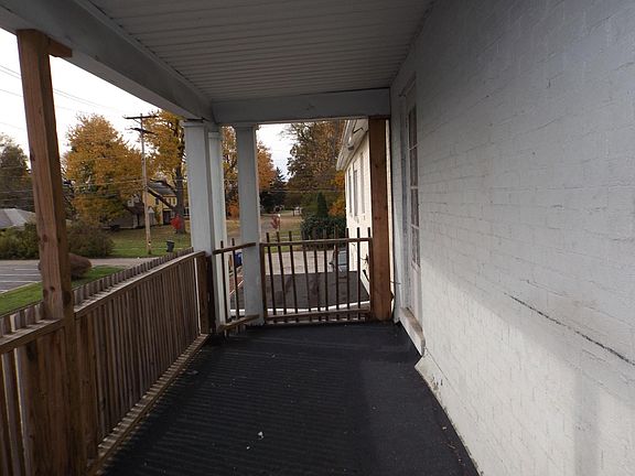 3rd image of 2765 Cleveland Ave Unit D