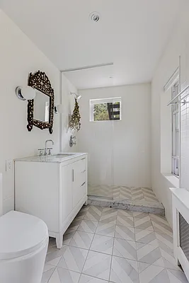 Rented by Luxe Group | media 25