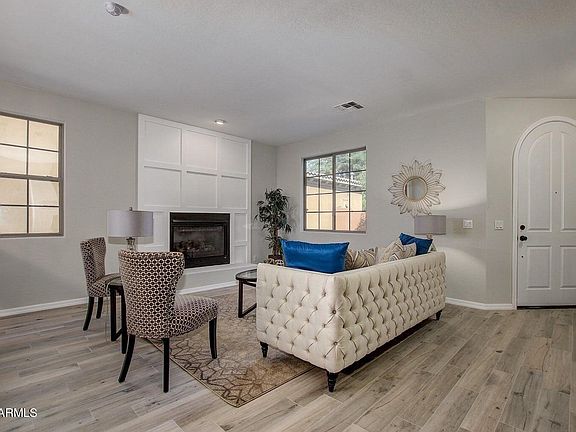 3rd image of 22616 N 39TH Terrace