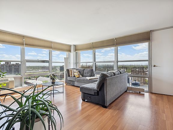 5th image of 6730 S South Shore Dr APT 1304