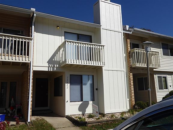 2nd image of 13342 Shea Pl