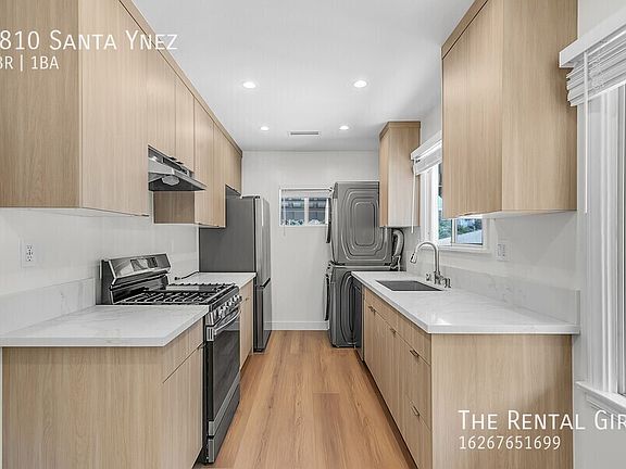 2nd image of 1810 Santa Ynez St