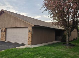 7267 Colosseum Dr, Rockford, IL 61107