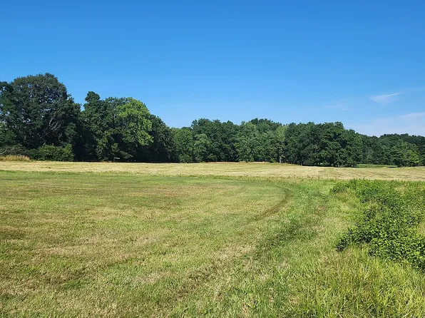 11627 Aquilla Rd, Chardon, OH 44024