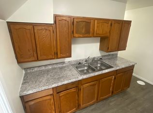 645 Central St #A, Oshkosh, WI 54901