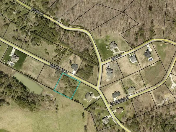 678 Fawn Valley Rd, Corbin, KY 40701