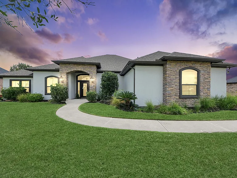 11726 W Grand Pond Dr — Photo 2