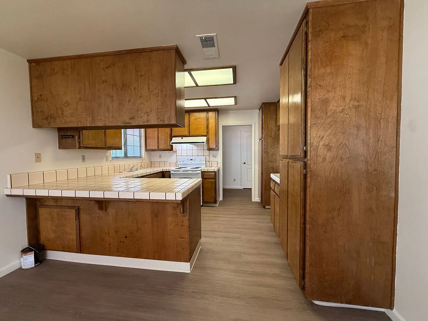 Beautiful Galt Home — Photo 4