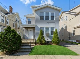 34 Boyden Pkwy, Maplewood, NJ 07040