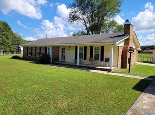 26900 Pine Dr, Athens, AL 35613
