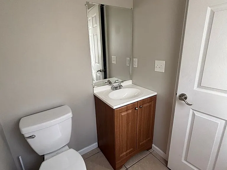 754 Sherman Ave #B — Photo 10