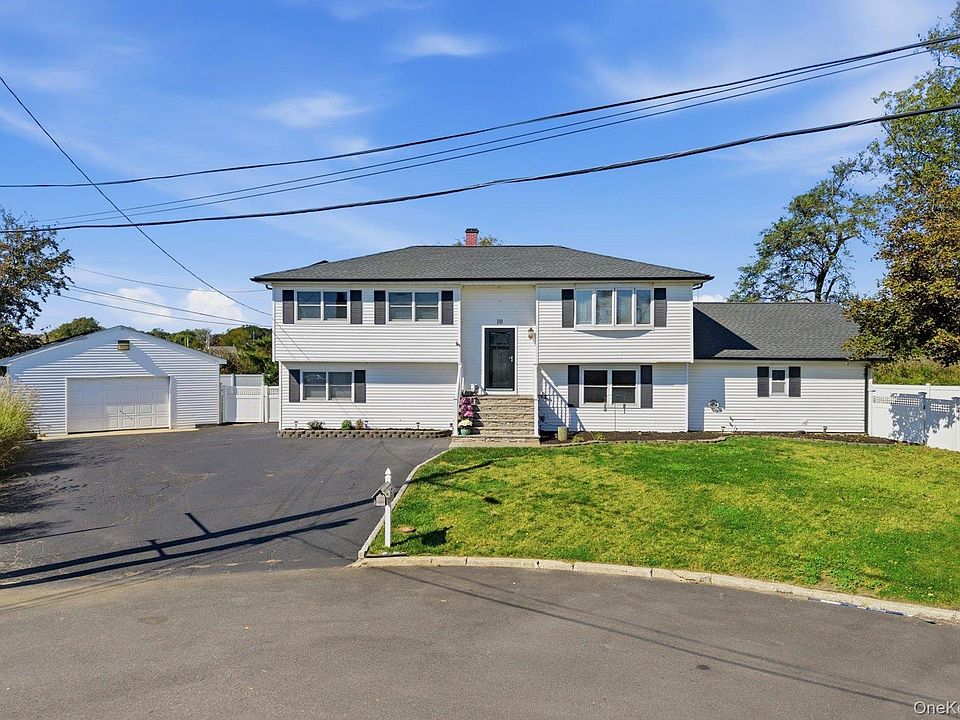 1st image of 10 Gale Court