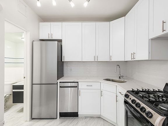 4th image of 73 W 85th St APT A