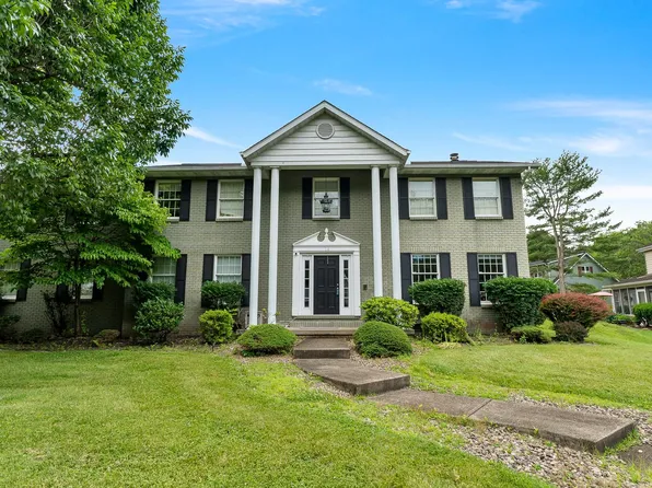 14 Fairway Dr, Huntington, WV 25705