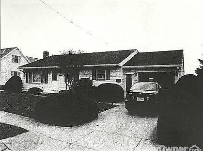 front of house with garage