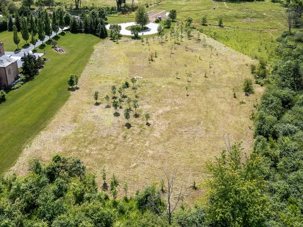 315 Stable Ln, Lake Forest, IL 60045