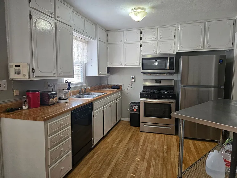 1205 W Hermosa Dr — Photo 9
