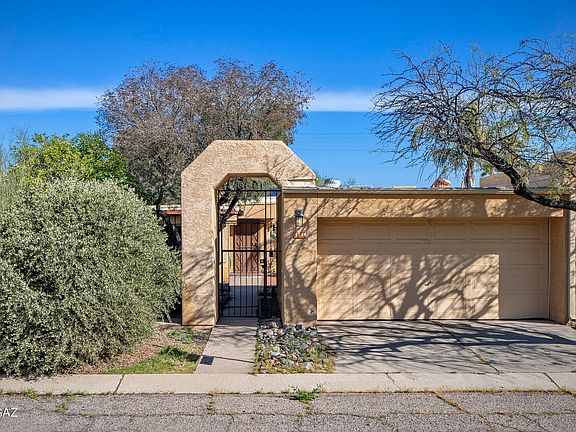 2nd image of 1354 W Placita Bronce