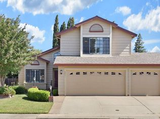 9051 Grouse Meadow Dr, Elk Grove, CA 95624