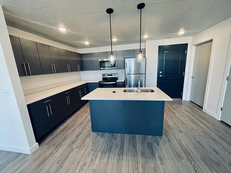 Canyon Vista — Photo 108