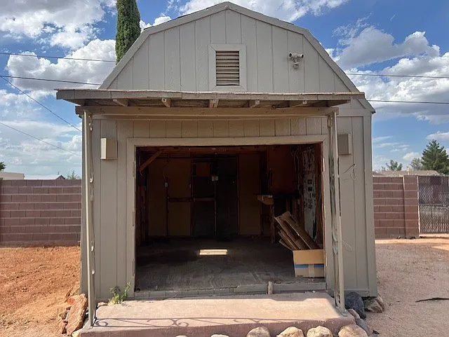 Shed