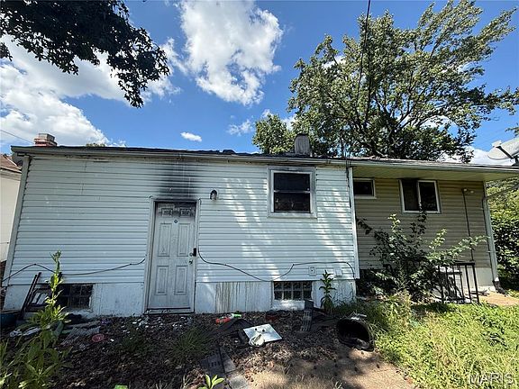 4th image of 10800 Glen Garry Rd