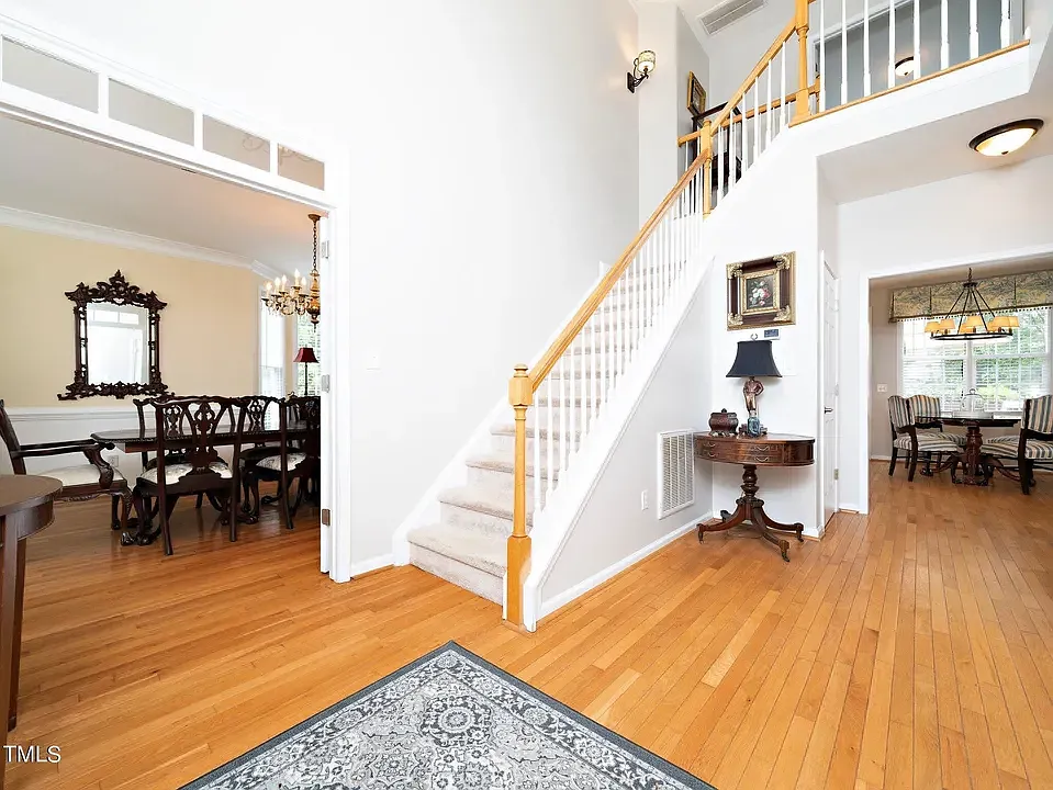 4 bed, 2770 sqft, $2,995 — Photo 4