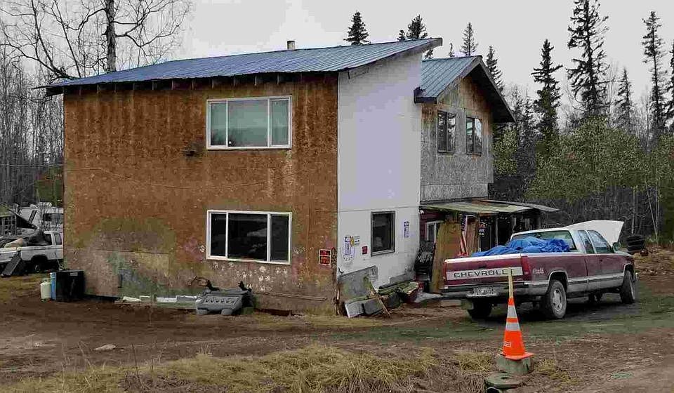 2nd image of 3530 S Bel Aire Dr