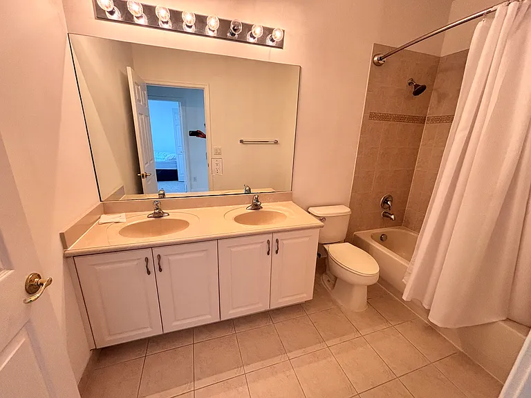 2 Floor Bathroom