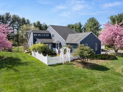 15 Stacey Drive, Annandale, NJ, 08801