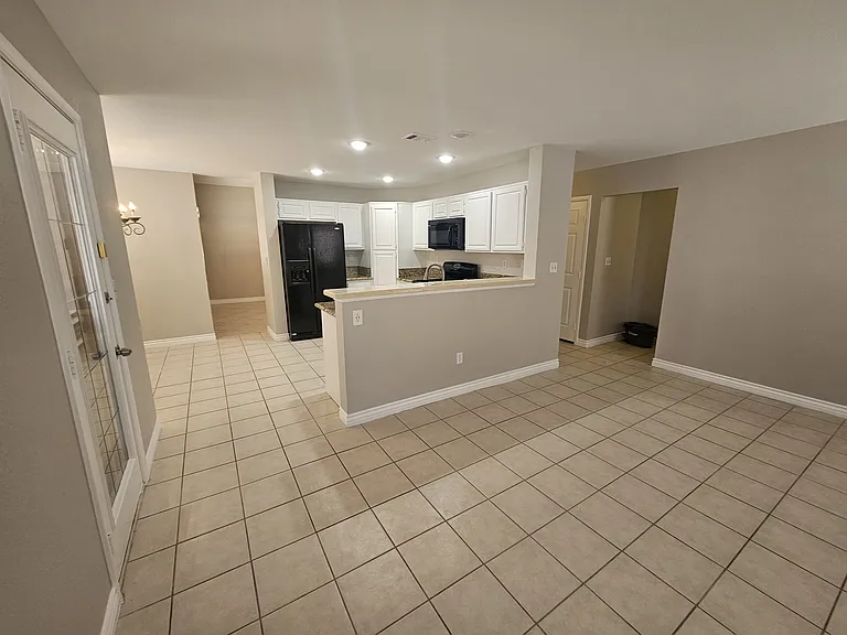 6435 Crystal Dew Dr — Photo 15