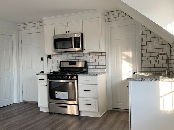 12 Morton Ct #3