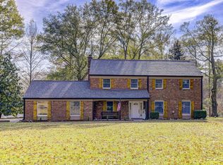 8 Rolling Hill Rd, Vicksburg, MS 39183