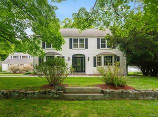 36 Granite Springs Rd, Granite Springs, NY 10527