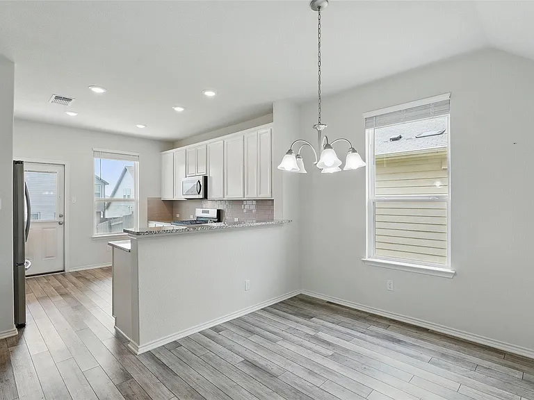 139 Madrono Dr — Photo 9