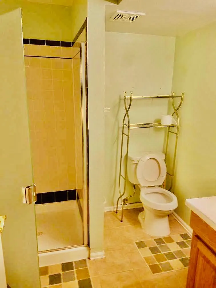 1 bed, 1264 sqft, $1,400 — Photo 3