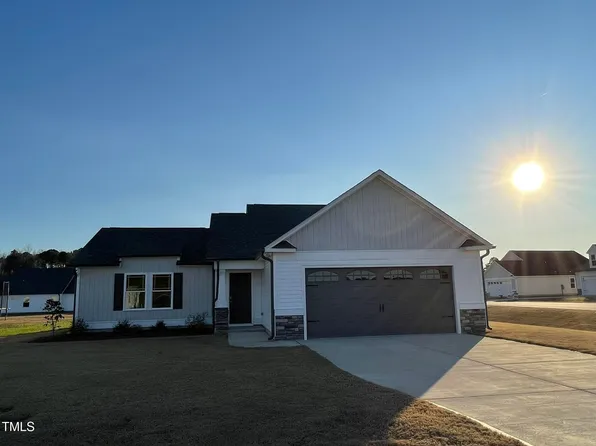 12 Flatland Dr, Princeton, NC 27569