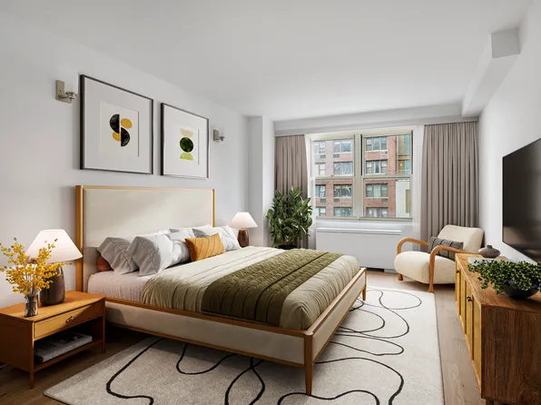 305 East 24th Street image 4 of 8