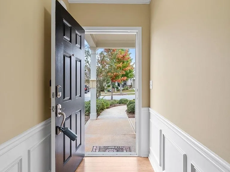 610 Larch Looper Dr — Photo 4