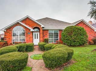 336 Trees Dr, Cedar Hill, TX 75104