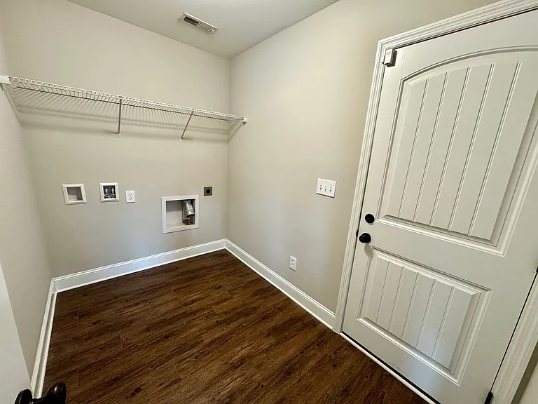 20532 Troy Ln — Photo 13