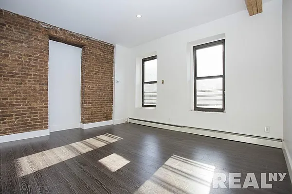 Rented by REAL New York | media 57