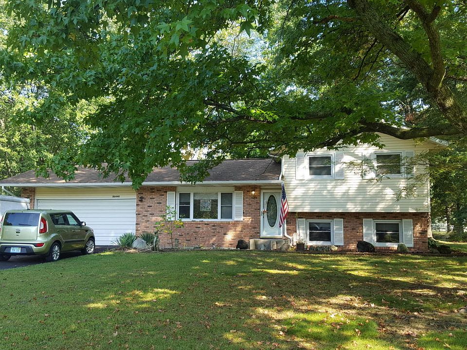 1st image of 26440 Hillview Dr