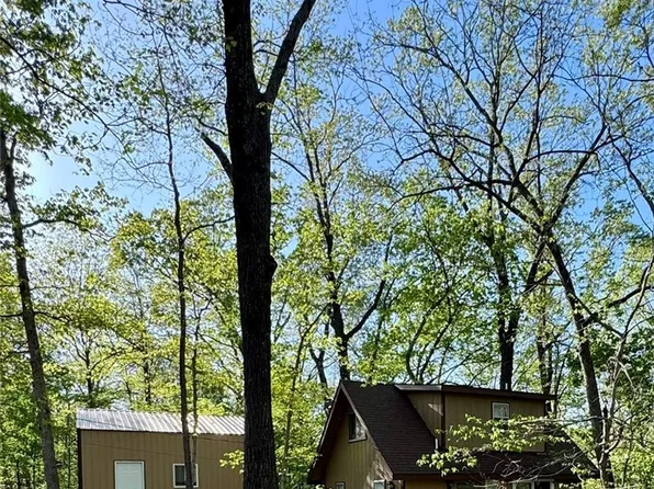 19 Lake Rd, Rocky Mount, MO 65072