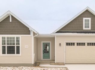 1252 Misty Forest Rd, Sun Prairie, WI 53590
