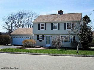 79 Sherry Ave, Bristol, RI 02809