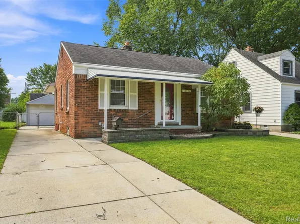 24911 Cooke St, Dearborn, MI 48124