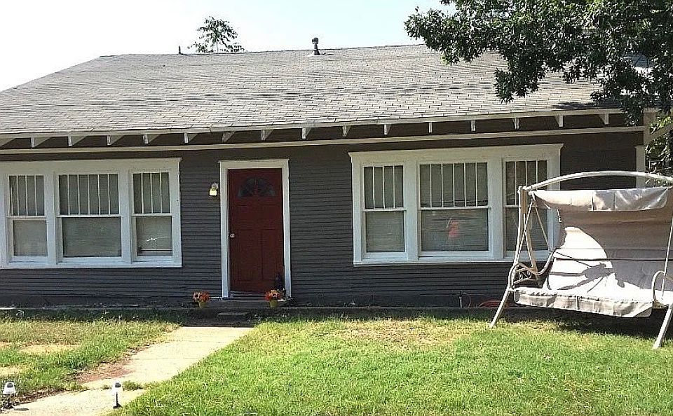 2nd image of 1010 W Cedar Ave #2-1/2